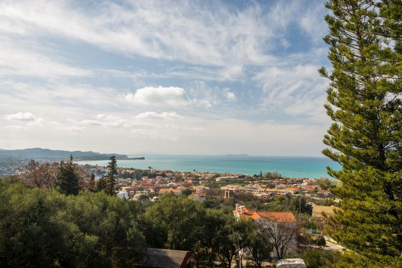 Villa Liza Acharavi  Buitenkant foto